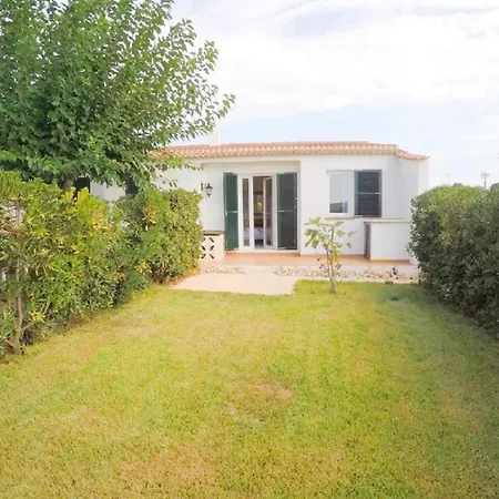 Estrellas, 19 بيت للعطل